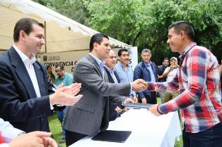 RECONOCE GOBERNADOR A TRABAJADORES DE LA CONSTRUCCIÓN