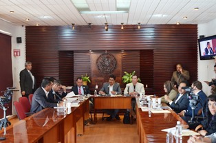 Sesiona Comisión Permanente