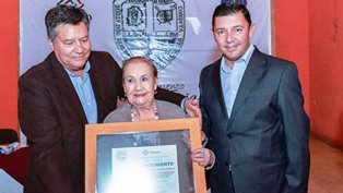 Encabeza GDH homenaje al creador del Escudo de Fresnillo