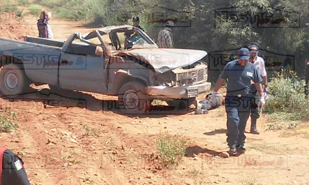 PIERDE EL CONTROL DE SU CAMIONETA Y LA VIDA