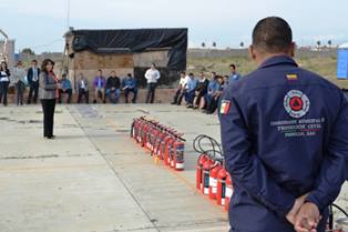 CAPACITA BOMBEROS A PERSONAL DEL ITSF