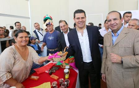 FUNGE CARLOS PEÑA COMO JUEZ DE REGISTRO CIVIL EN BO