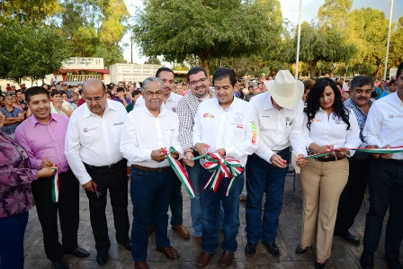 ENTREGA ROBERTO LUÉVANO PLAZA PRINCIPAL EN SAN JERÓNIMO
