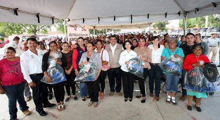 ENTREGAN EQUIPO PARA 269 HUERTOS FAMILIARES EN ZACATECAS