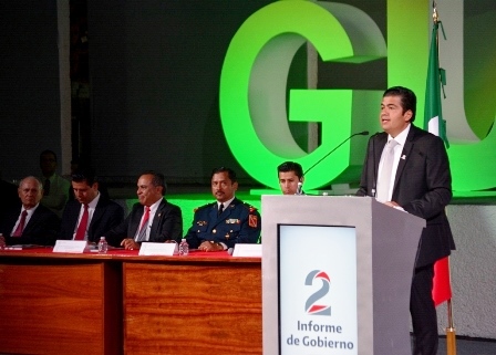 RINDE ROBERTO LUÉVANO SU SEGUNDO INFORME DE GOBIERNO A LOS GUADALUPENSES