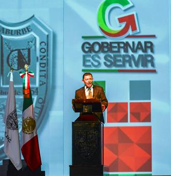 RINDE GILBERTO DÉVORA  SEGUNDO INFORME DE GOBIERNO