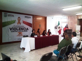 OFRECE AYUNTAMIENTO DE LA CAPITAL CONFERENCIA PARA ABATIR LA VIOLENCIA CONTRA LAS MUJERES