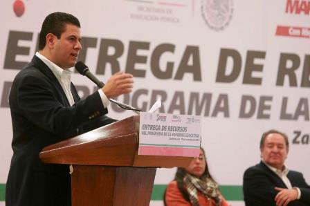 GARANTIZA GOBERNADOR SEGURIDAD Y TRANQUILIDAD PARA EVALUACIÓN DOCENTE