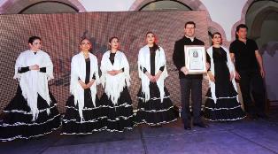 ENTREGAN BECAS DEL PROGRAMA 3X1 A 336 ESTUDIANTES