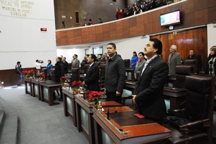 MANUEL M. PONCE  EN EL MURO DE HONOR LEGISLATIVO