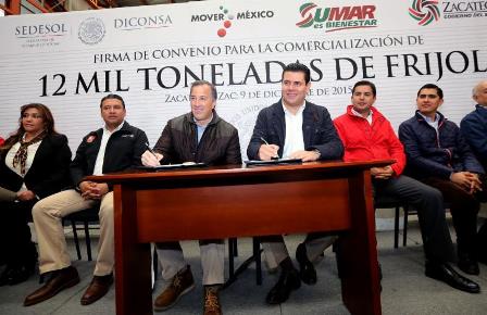FIRMAN CONVENIO PARA COMERCIALIZACIÓN DE 12 MIL TONELADAS DE FRIJOL