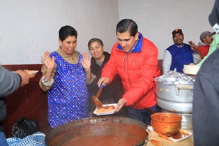 PARTICIPA CARLOS PEÑA DE LOS FESTEJOS RELIGIOSOS EN HONOR A LA VIRGEN DE GUADALUPE