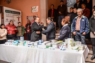 Entregan medicamento al Departamento Médico Municipal