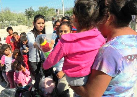 ENTREGA SAMA APOYOS INVERNALES EN MELCHOR OCAMPO
