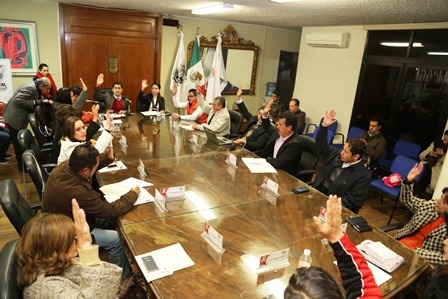 ASISTE MAR A QUINTO INFORME DE MORENO VALLE