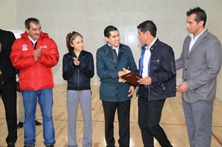 INAUGURA CARLOS PEÑA CANCHA DE RAQUETBOL COLINAS DEL PADRE