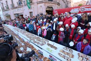 PARTE MAR ROSCA DE REYES DE 2 MIL 500 METROS