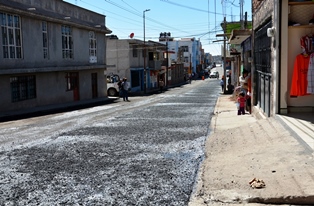 REENCARPETA CALLE SAN ANTONIO EN GUADALUPE