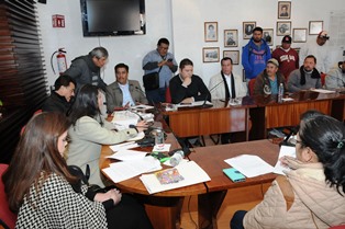 APRUEBAN LICENCIA A DIPUTADO ISMAEL SOLÍS MARES