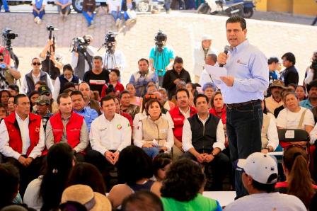 INICIAN MAR Y ROSARIO ROBLES PROGRAMA NACIONAL DE REHABILITACIÓN DE UNIDADES HABITACIONALES