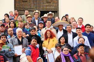 ENTREGA MAR PREMIOS A ARTESANOS ZACATECANOS