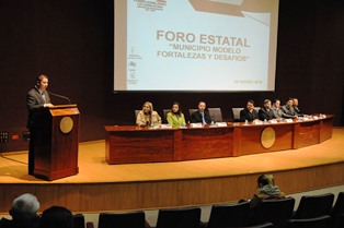 Realizan con éxito foro 