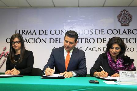 FIRMA GOBERNADOR CONVENIOS DE COLABORACIÓN PARA LA OPERACIÓN DEL CENTRO DE JUSTICIA PARA LAS MUJERES