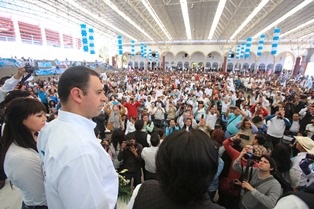 Voy a ser el Gobernador de la Educación: Alejandro Tello.