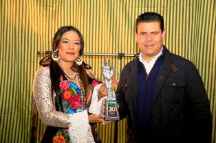 ENCANTA LILA DOWNS A MILES DE ZACATECANOS EN EL FCZ 2016