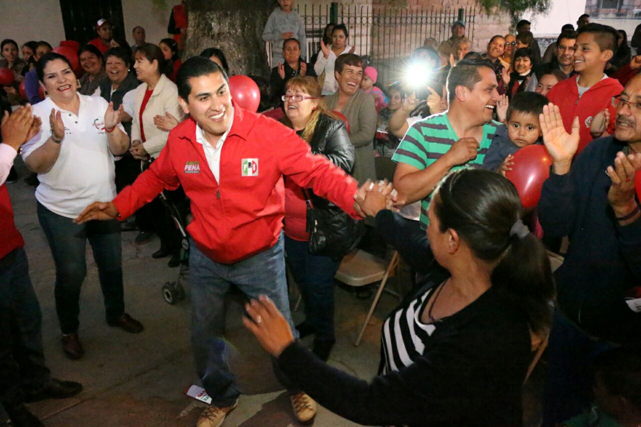 SE COMPROMETE CARLOS PEÑA A IMPULSAR UNA PARTIDA ESPECIAL PARA REHABILITAR VIVIENDAS DEL CENTRO HISTÓRICO