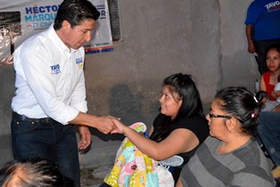 TAVO DE LA TORRE SE REUNIÓ CON COLONOS