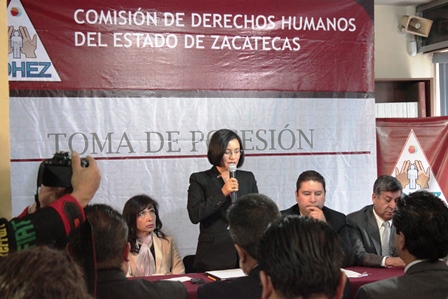 Toma posesión la Dra. Ma. De la Luz Domínguez como Presidenta de la CDHEZ