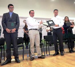ASISTE ALCALDE AL ARRANQUE DEL SÉPTIMO CIRCUITO DE CACHIBOL EN ZACATECAS