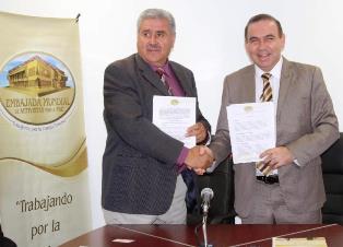 FIRMAN COBAEZ Y SINDICATO ACUERDO PARA DESISTIR DE EMPLAZAMIENTO A HUELGA