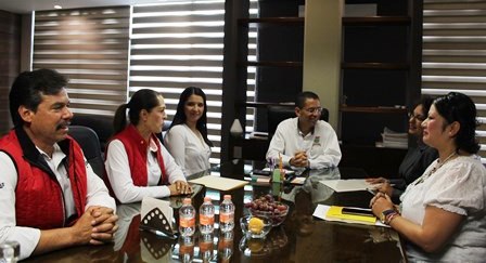 FIRMAN AUTORIDADES CAPITALINAS PROTOCOLO DE LOTIFICACIÓN DE COLONIA MIGUEL HIDALGO