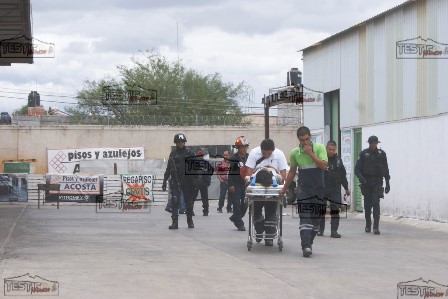 CAEN  MUJERES DE TECHO AL HUIR DE DELINCUENTES
