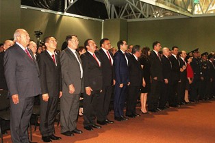 ACUDE ALFREDO SALAZAR DE SANTIAGO AL ÚLTIMO INFORME DEL GOBERNADOR