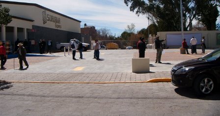 ASALTAN SORIANA JEREZ HAY UNA PERSONA MUERTA