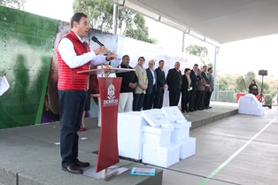Abre Benjamín Medrano y Marisol Gamboa 