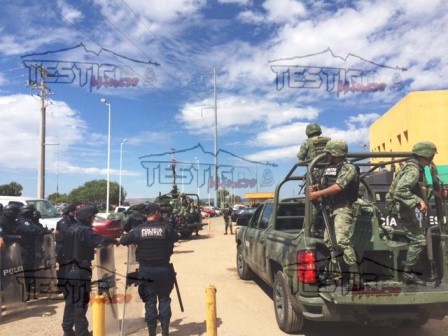 REALIZAN SIMULACRO DE REACCIÓN EN EL CERERESO VARONIL DE CIENEGUILLAS