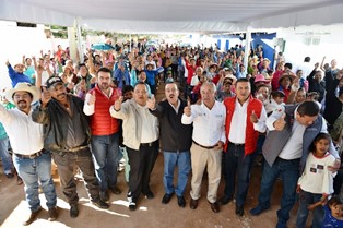 INAUGURAN TIENDA LICONSA EN LAS CATARINAS