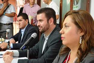 RECORRE ALCALDE PANTEONES DE FRESNILLO