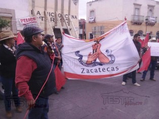 SE MANIFIESTAN ANTORCHISTAS
