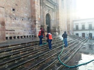 IMPLEMENTA MUNICIPIO OPERATIVO DE LIMPIEZA Y VIGILANCIA EN EL CENTRO HISTÓRICO DE LA CAPITAL