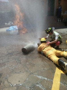 BRINDAN BOMBEROS DE PC MUNICIPAL, CAPACITACIÓN A PERSONAL DEL HOTEL QUINTA REAL