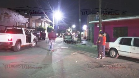 GOBERNADOR ENTREGA APOYOS PARA EL DESARROLLO SOCIAL EN LA COLONIA LUIS DONALDO COLOSIO