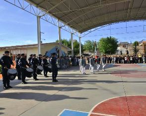 REALIZAN HONORES A LA BANDERA EN LA PRIMARIA FRANCISCO VILLA