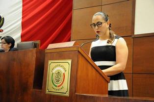 ALZA LA VOZ POR LA SEGURIDAD EN LAS ESCUELAS, LUPITA FLORES