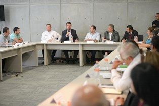 ASISTE HARO DE LA TORRE A REUNIÓN INTERINSTITUCIONAL  PARA ATENCIÓN A JORNALEROS AGRÍCOLAS