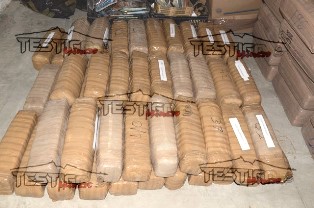 MILITARES Y SOLDADOS INCAUTAN 